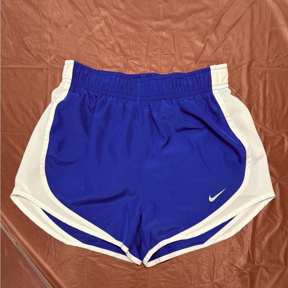 Women's Nike Dri Fit Tempo Running Short Royal Blue/White Size XS 3” Inseam - Picture 2 of 9